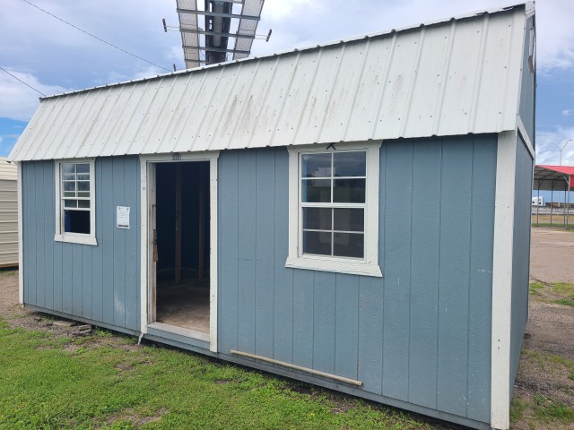 Side Lofted Barn - 10x20