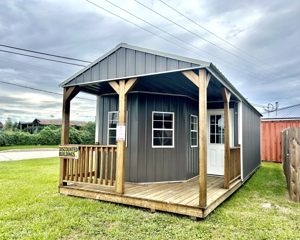 Deluxe Cabin - 12x32