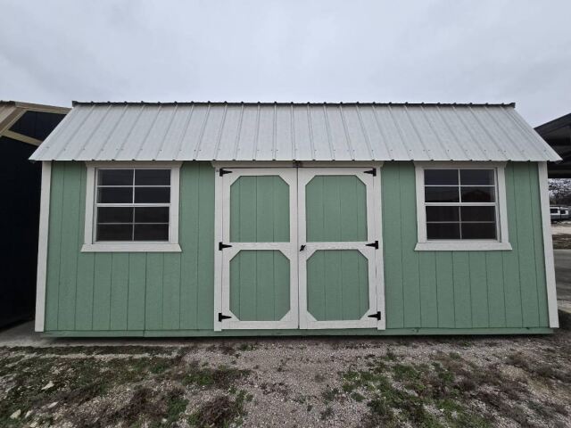Side Lofted Barn - 10x20