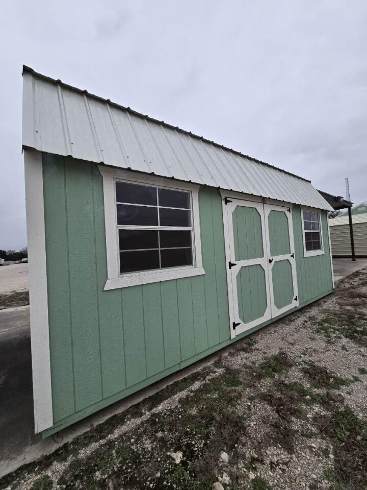 Side Lofted Barn - 10x20