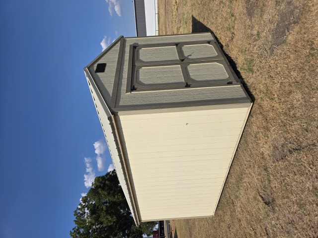Utility Xtra Height - 10x16