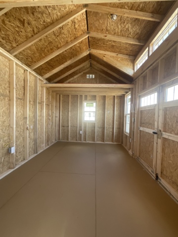 Side Lofted Utility - 10x16