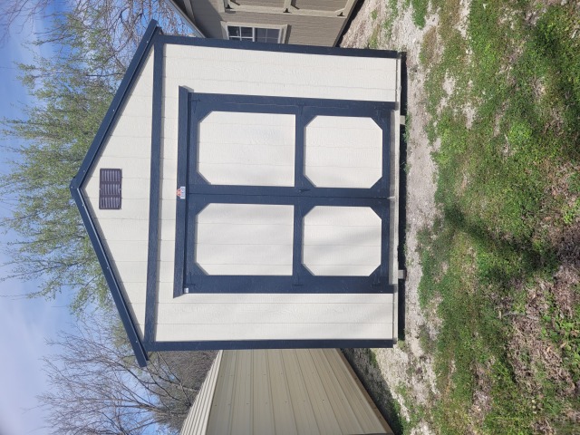 Utility Xtra Height - 10x20