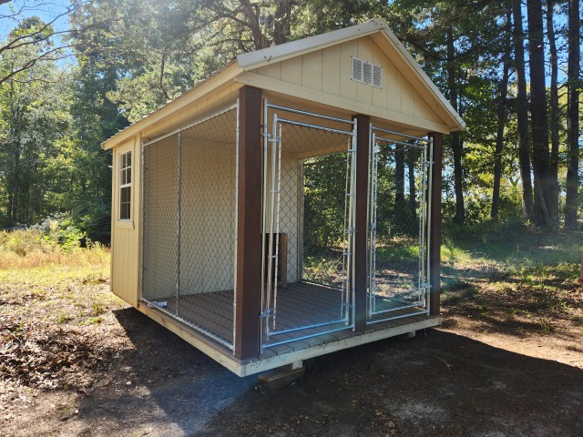 Dog Kennel - 8x12