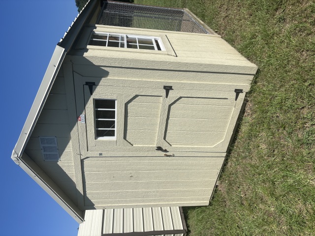 Dog Kennel - 8x12