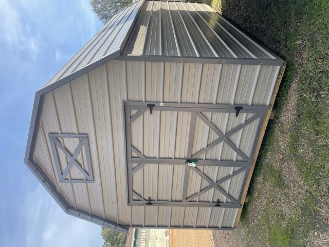 Lofted Barn - 10x20