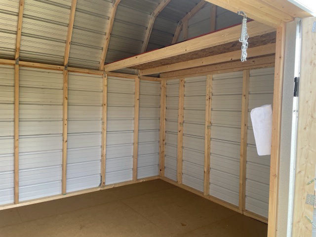Lofted Barn - 10x20