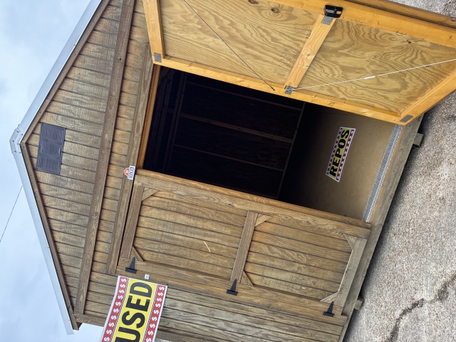 Utility Xtra Height - 10x12