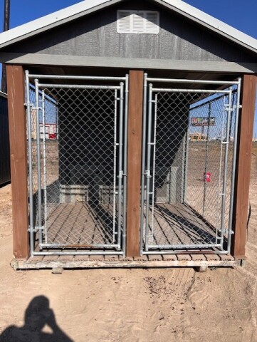 Dog Kennel - 8x16