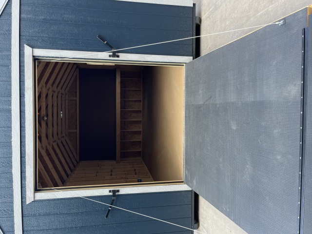 Utility Xtra Height - 12x20