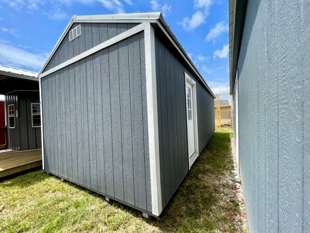 Side Utility - 12x30