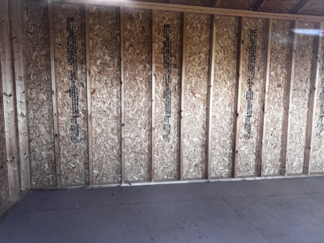 Side Utility - 10x20
