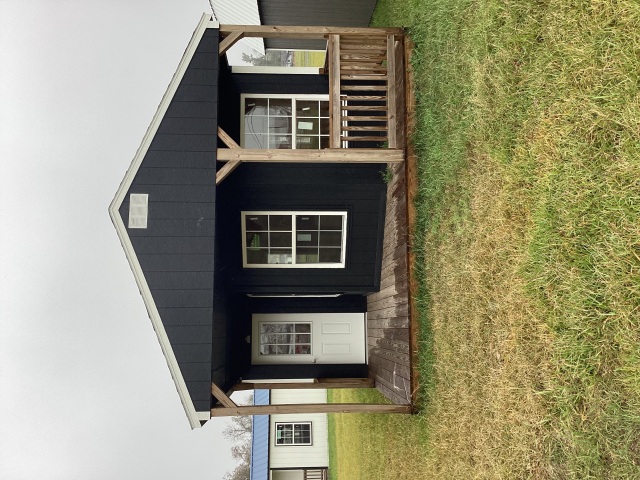 Deluxe Cabin - 16x30