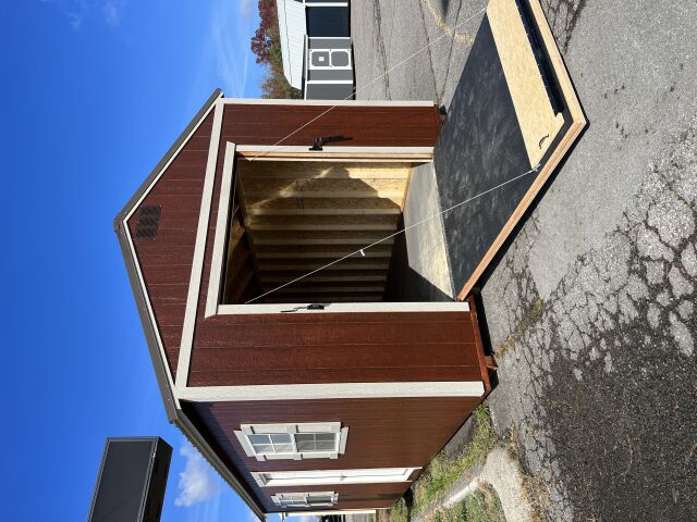 Side Utility - 12x24