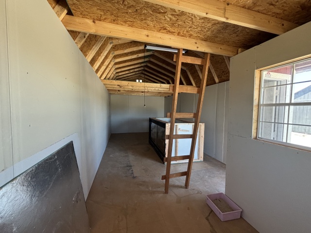 Deluxe Lofted Barn Cabin - 12x34