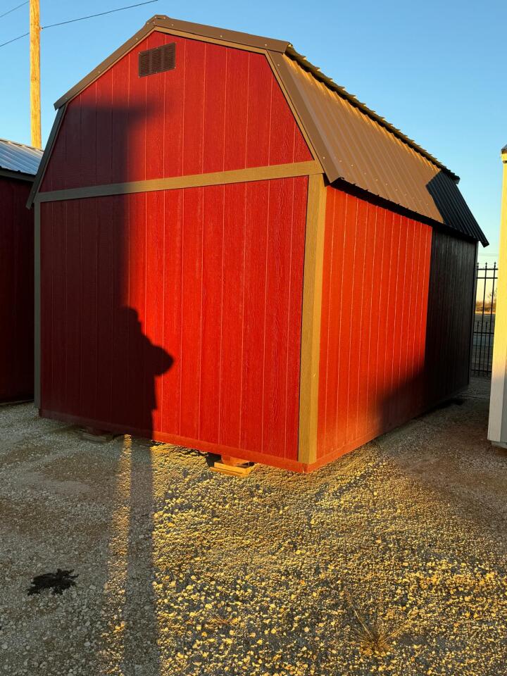 Lofted Barn - 10x16