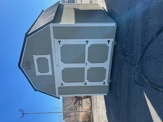 Lofted Barn - 10x16