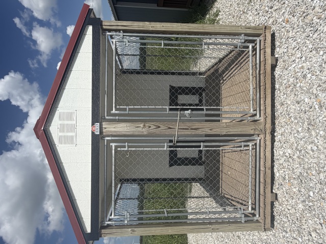 Dog Kennel - 8x16