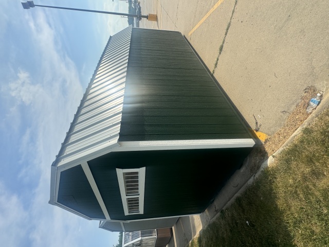 Lofted Barn - 10x20