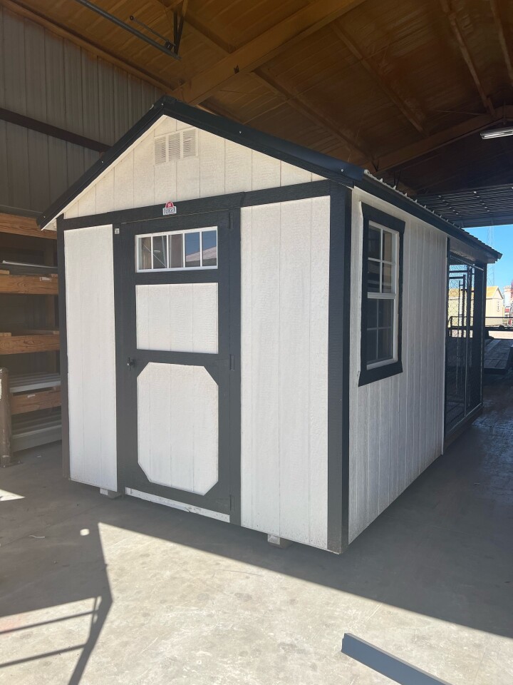 Dog Kennel - 8x16
