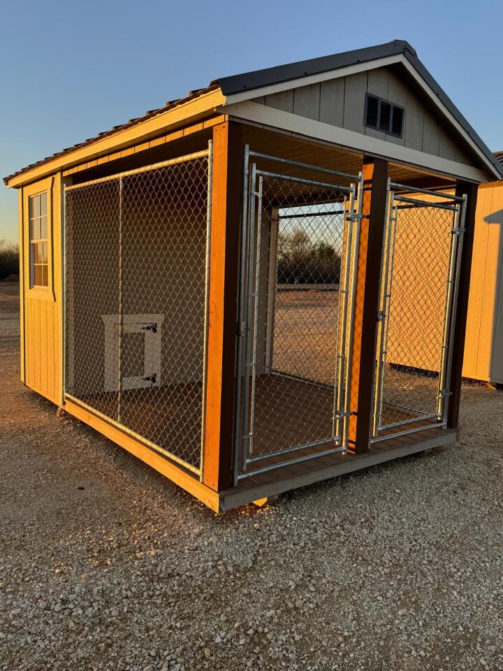 Dog Kennel - 8x12