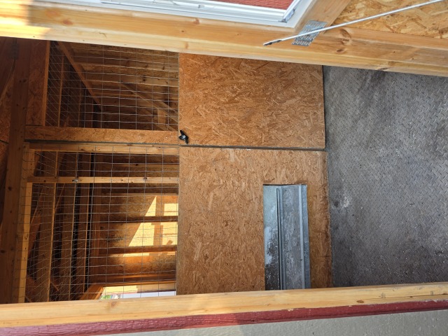 Chicken Coop - 8x20