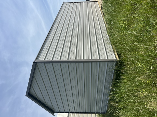 Utility Xtra Height - 10x20