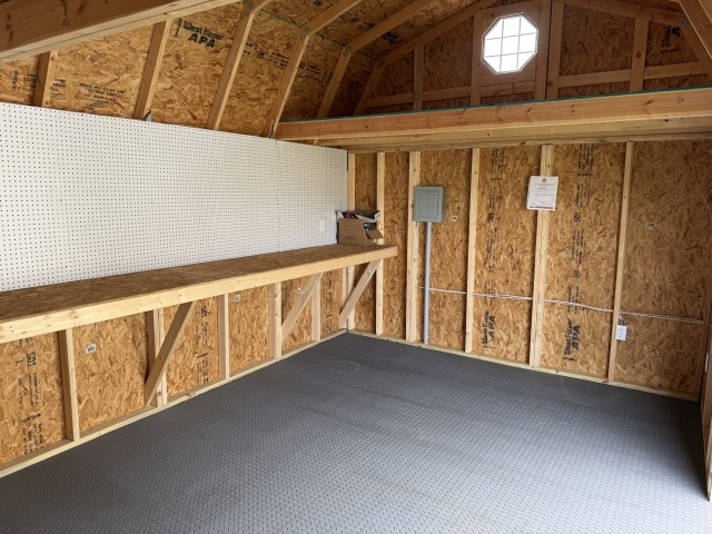 Side Lofted Barn - 12x16