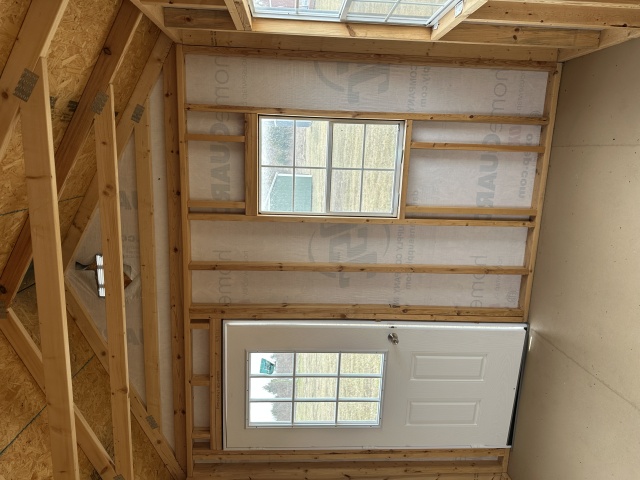 Utility Xtra Height - 10x12