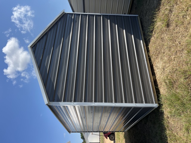 Utility Xtra Height - 10x12