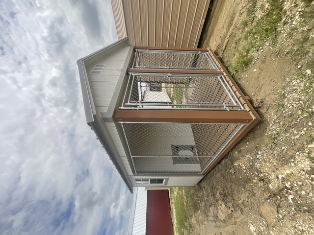 Dog Kennel - 8x12