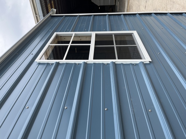 Side Utility - 10x20