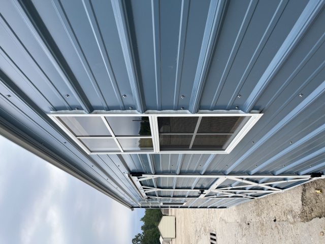 Side Utility - 10x20