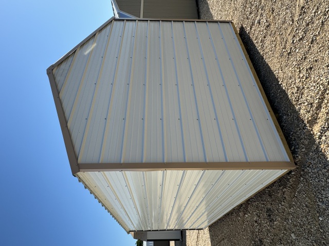 Utility Xtra Height - 10x16
