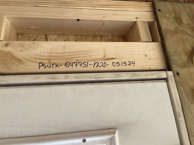 Side Utility - 12x20