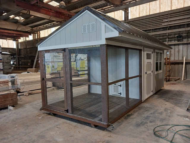 Chicken Coop - 8x20