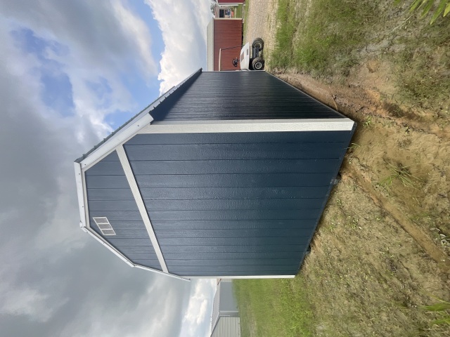 Lofted Barn - 10x16