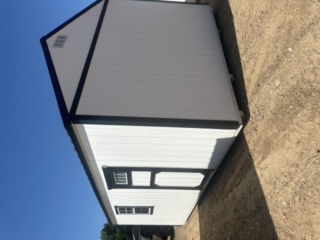 Utility Xtra Height - 12x20