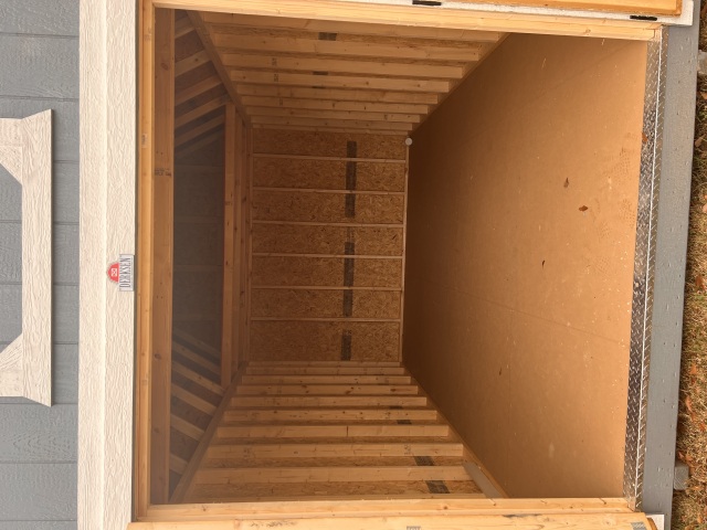 Lofted Barn - 10x16