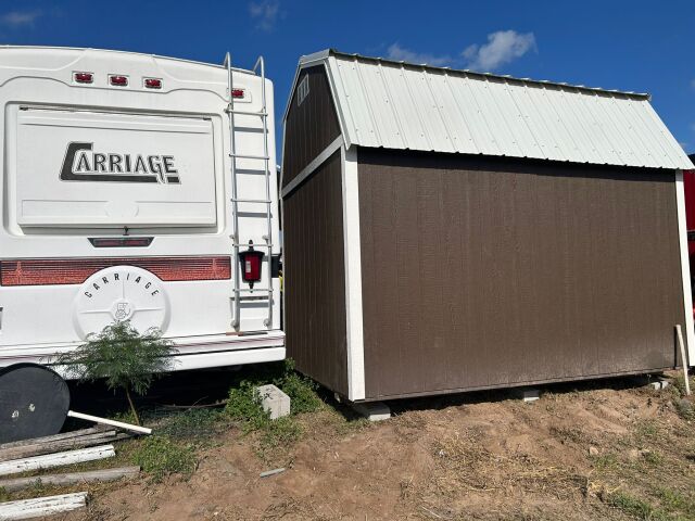 Side Lofted Barn - 8x12