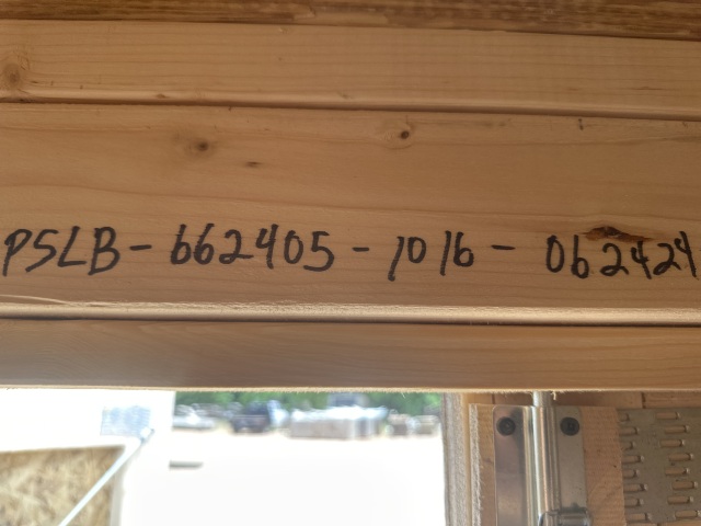 Side Lofted Barn - 10x16