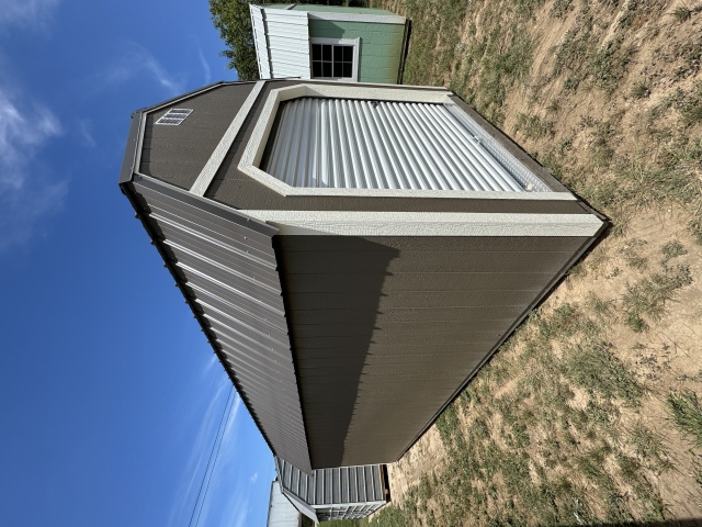 Lofted Barn Garage - 10x24