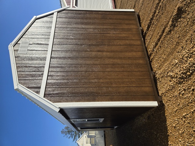 Lofted Barn Garage - 10x20