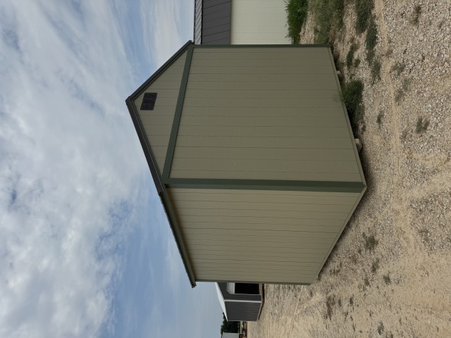 Utility Xtra Height - 10x12