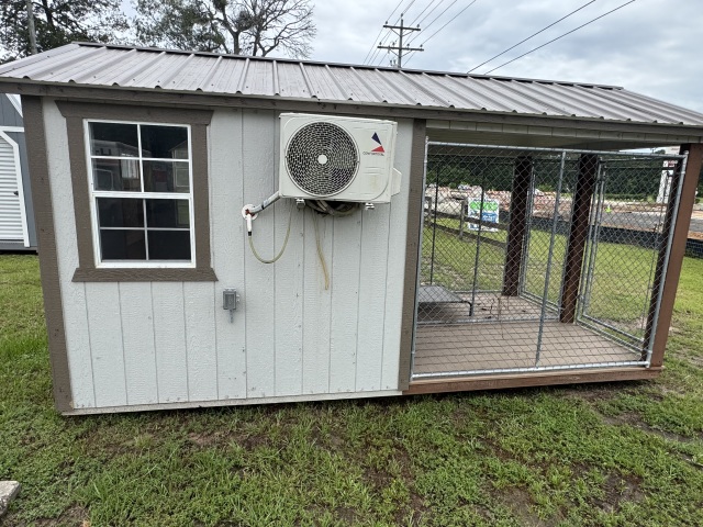Dog Kennel - 8x16