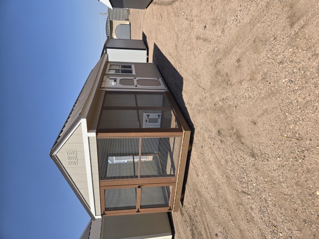 Chicken Coop - 8x20