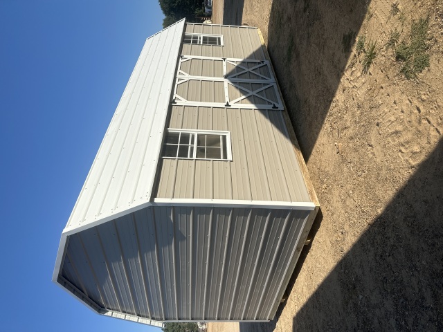 Side Lofted Barn - 10x20