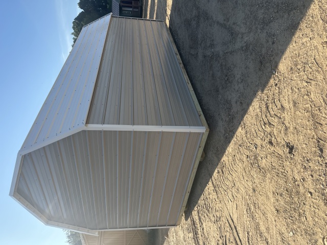 Side Lofted Barn - 10x20