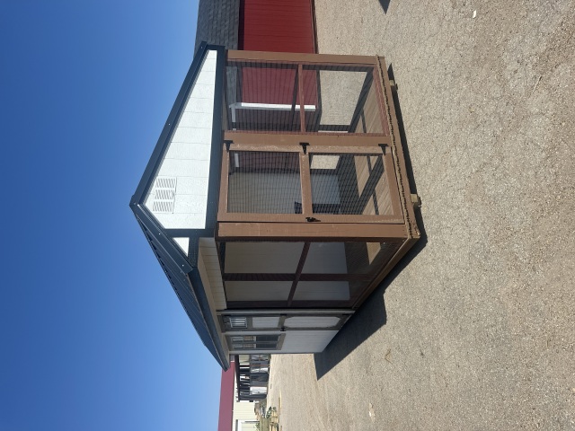Chicken Coop - 8x20