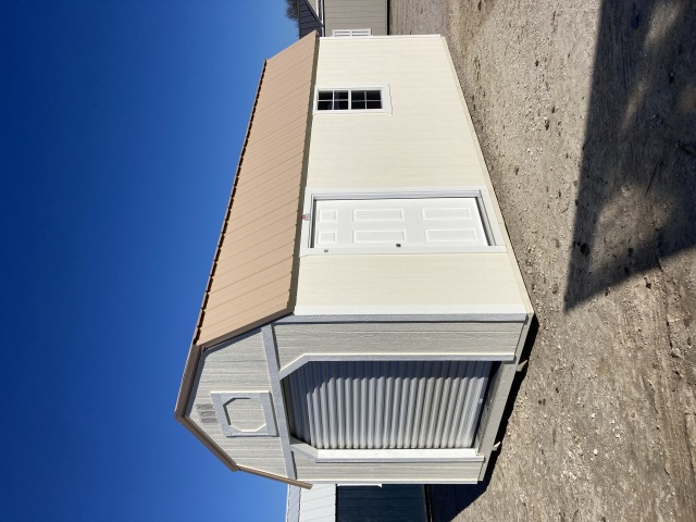 Lofted Barn - 10x20